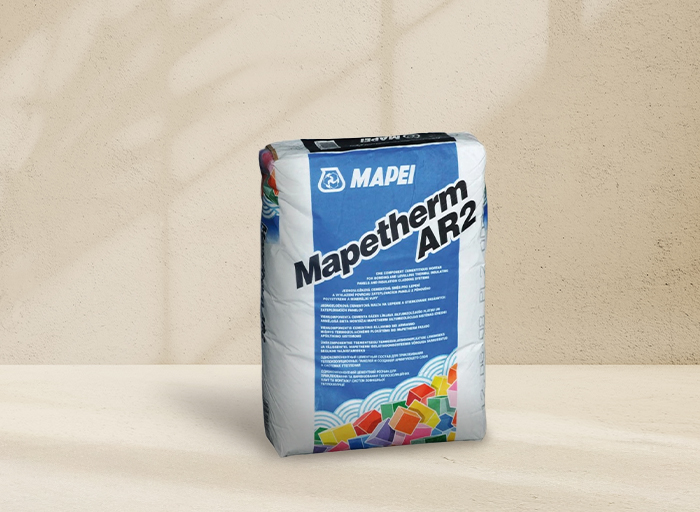 Produktové balení fasádního lepidla Mapetherm AR2 pro perlinku a izolace.